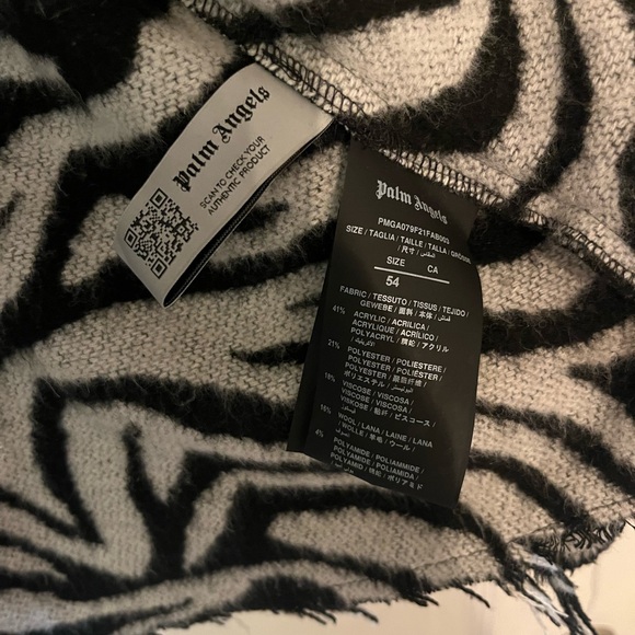 Men’s Palm Angels zebra fuzzy shirt jacket. - Picture 3 of 3